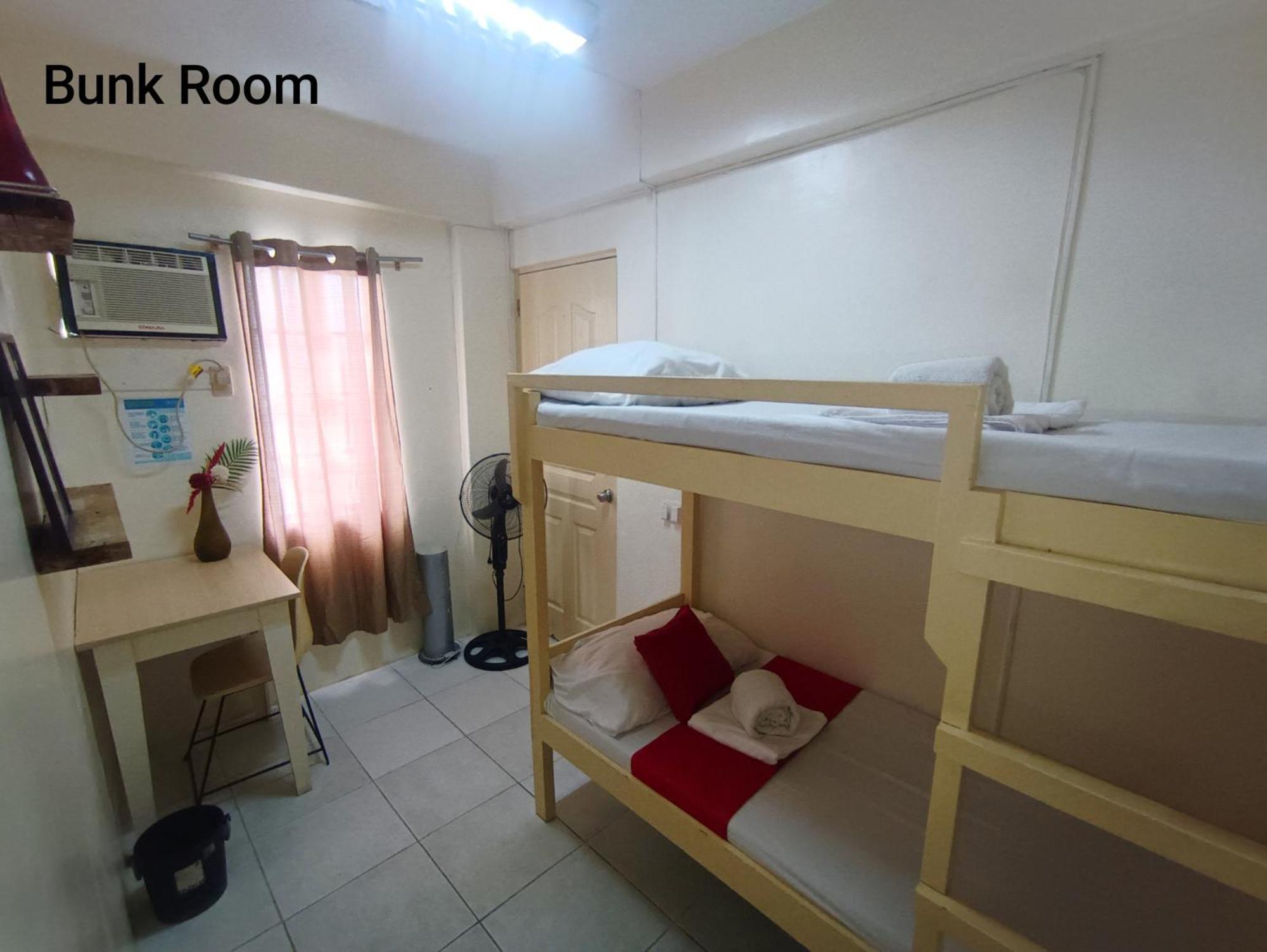 Bed And Brewhouse Sucat Bed and Breakfast Paranaque City Eksteriør billede